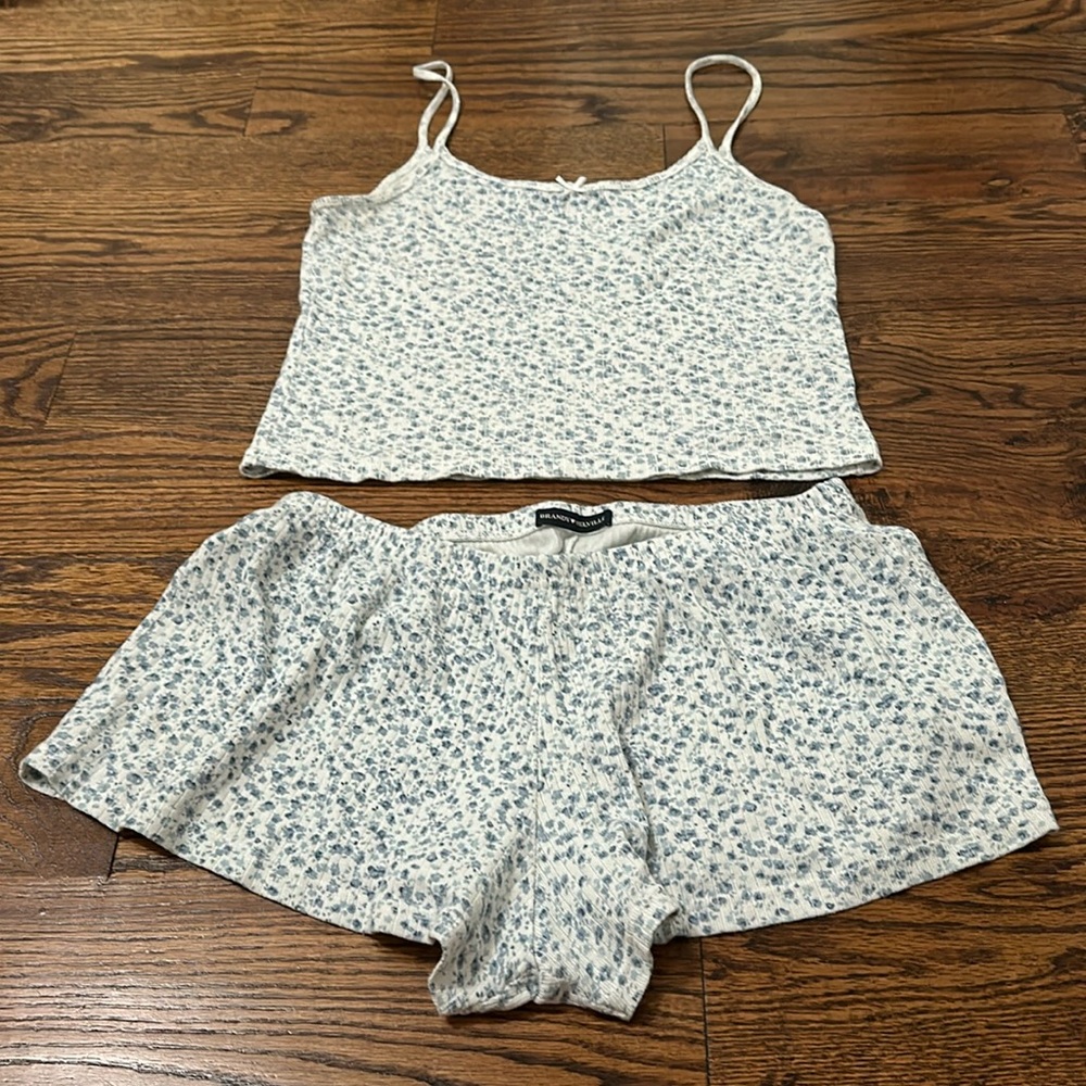 Brandy Melville Pajama Tank and Shorts Set Blue and White Floral Pattern